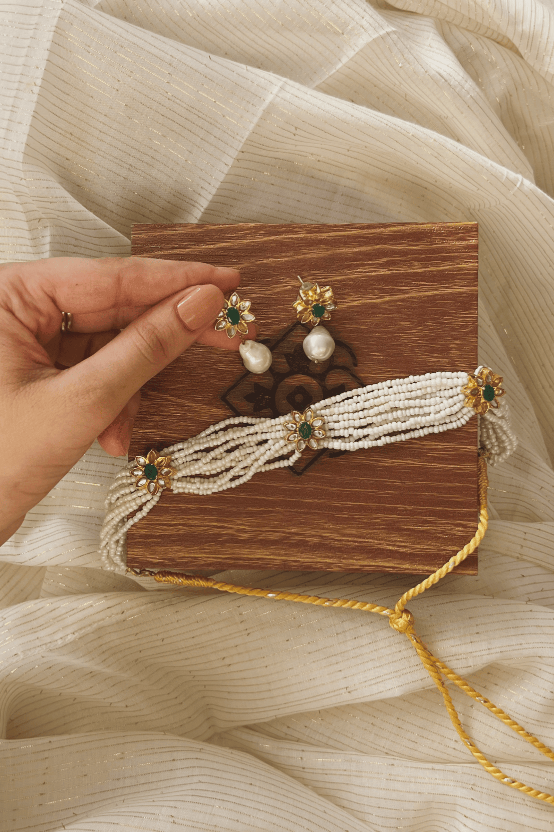 Jahanara Choker – Exquisite Silver Elegance