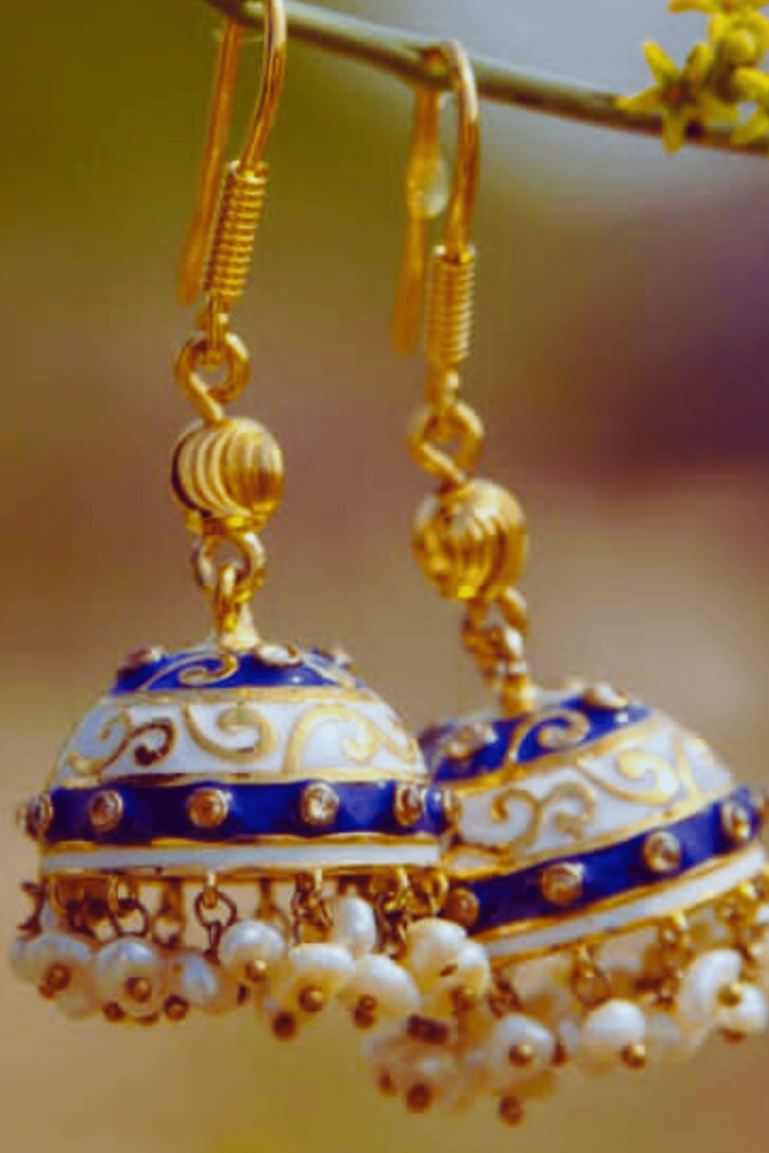 Iffat Silver Earrings – Captivating Elegance