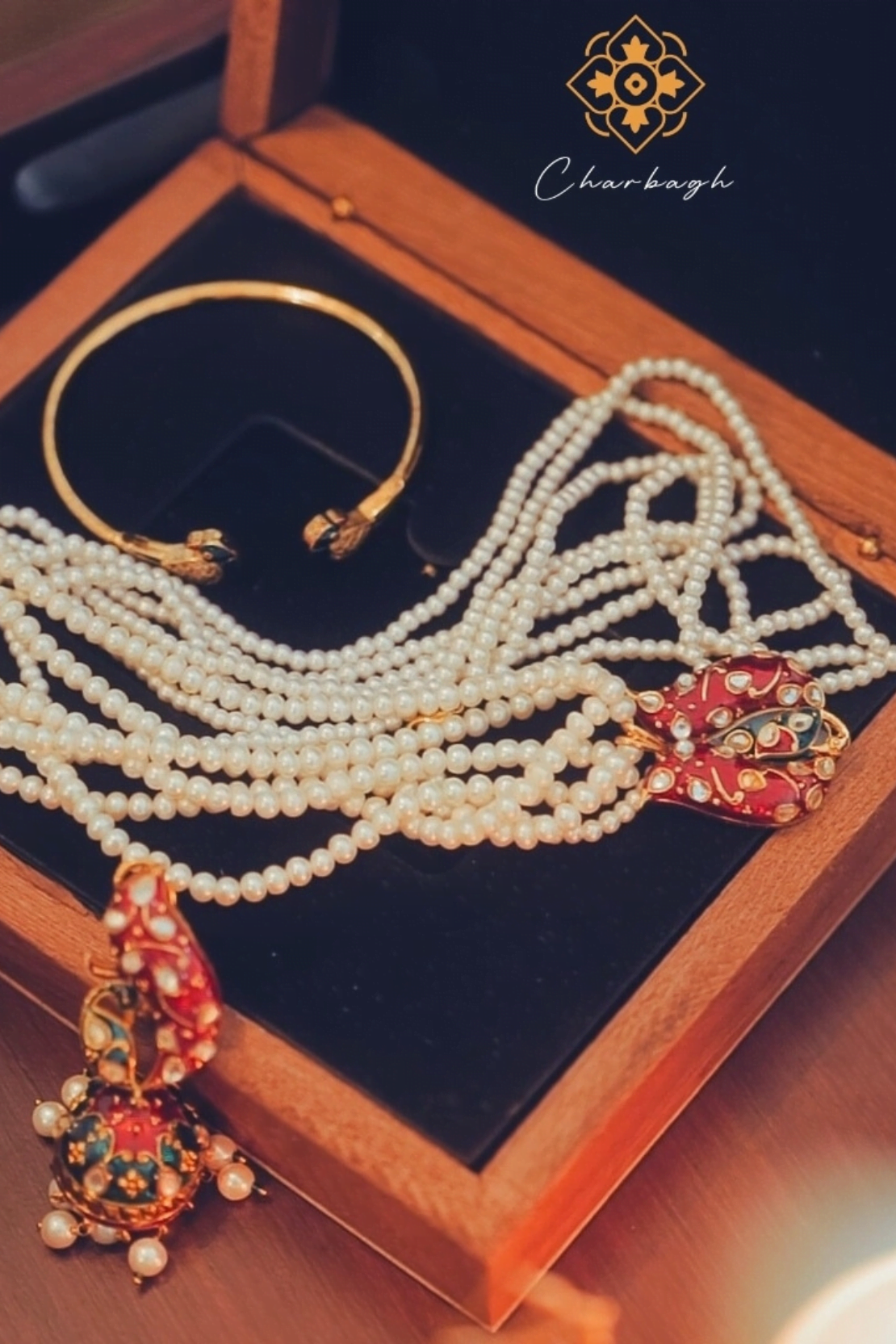 Mumtaz Silver Necklace – Regal Elegance